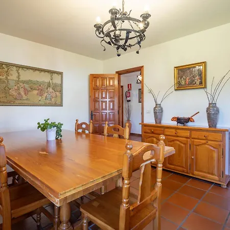 Bed & Breakfast Casa Rectoral Habitacion Triple 2 *